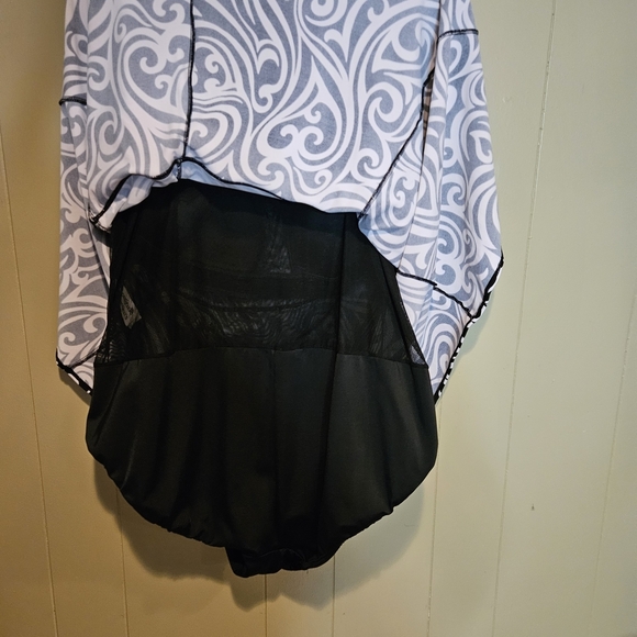 Longitude Swim Dress, Size 24W, Black and White, Beach Summer Pool - Picture 3 of 6